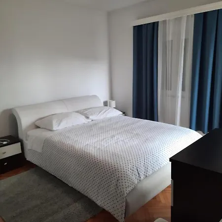 Marijana Apartament *