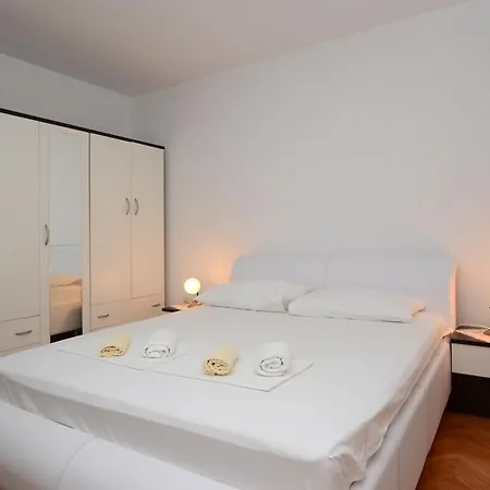 Marijana Apartament *